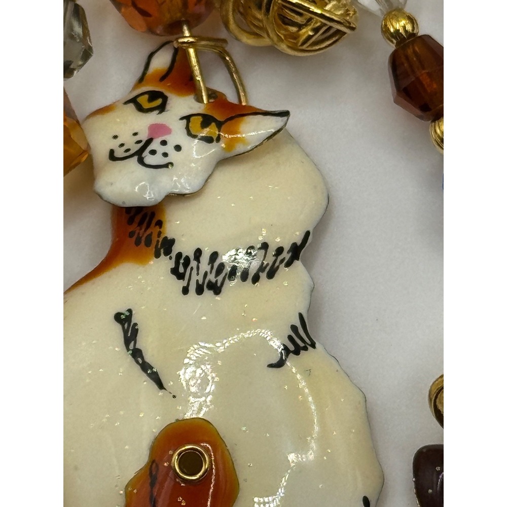 Lunch At The Ritz Cat Rhinestone Enamel Dangle Brooch - Picture 9 of 13
